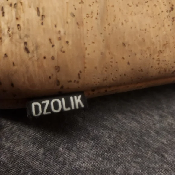 Cork Crossbody Bag - Picture 3 of 4